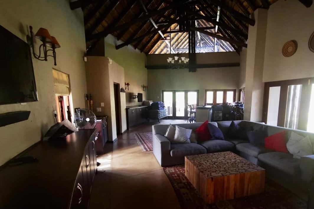 Kgorogoro Lodge 필라네스버그 외부 사진
